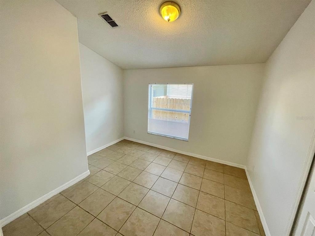 4718 Prairie Point Boulevard - Photo 8