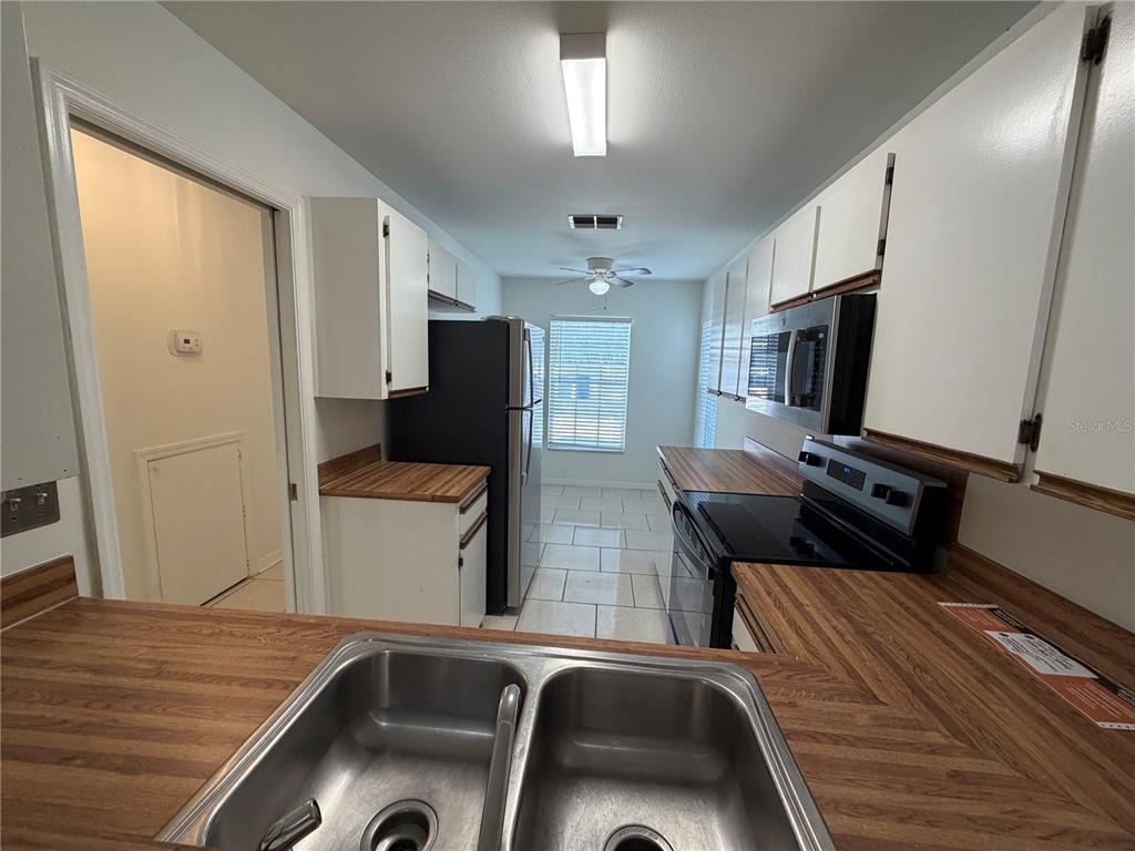 850 E Lime Street - Photo 10