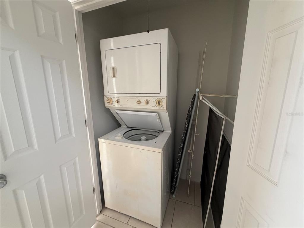 850 E Lime Street - Photo 21