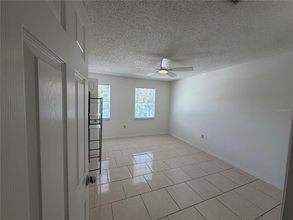 850 E Lime Street - Photo 32