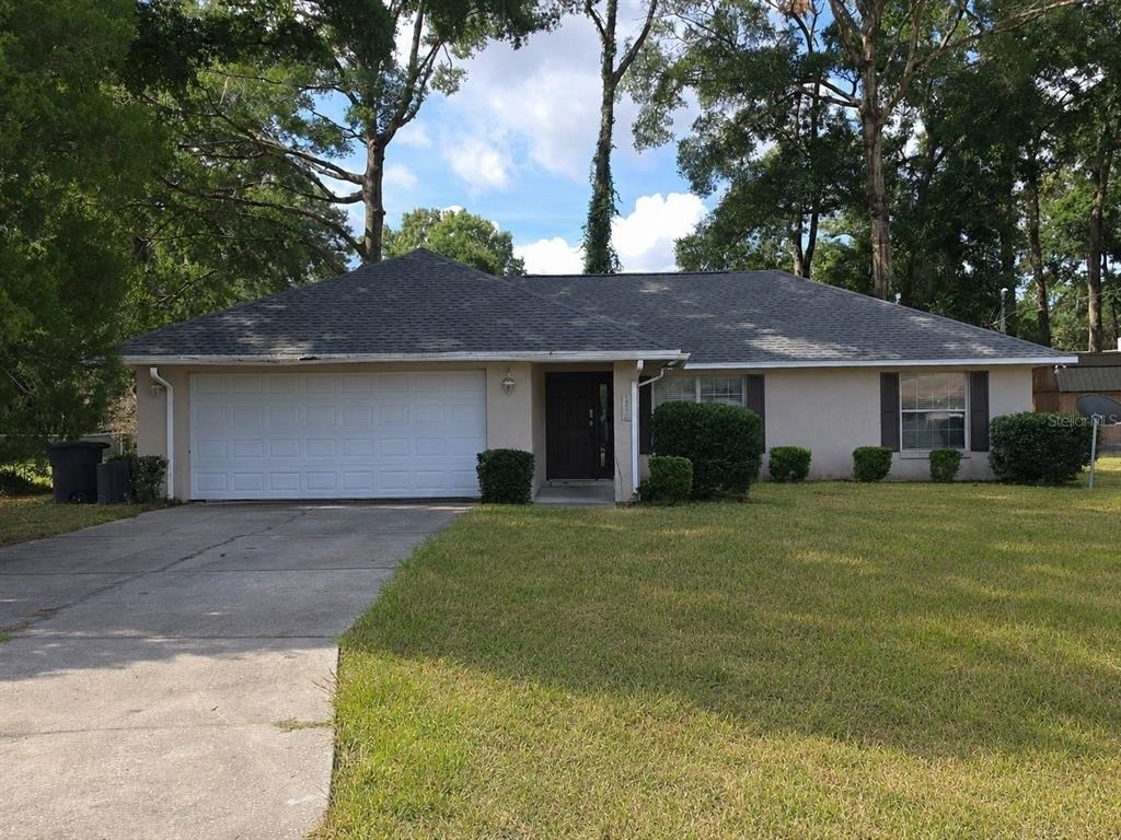 1750 Ne 40th Street - Photo 0