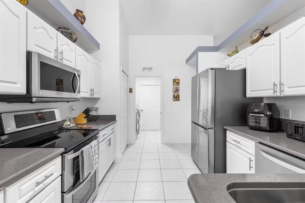 10360 Sw 48th Avenue - Photo 6