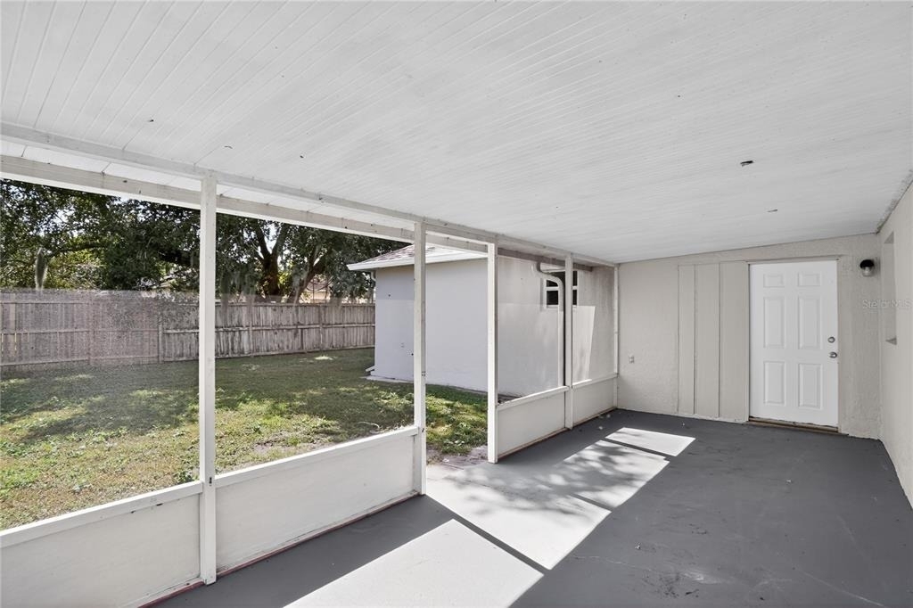 1118 Perpignan Court - Photo 20