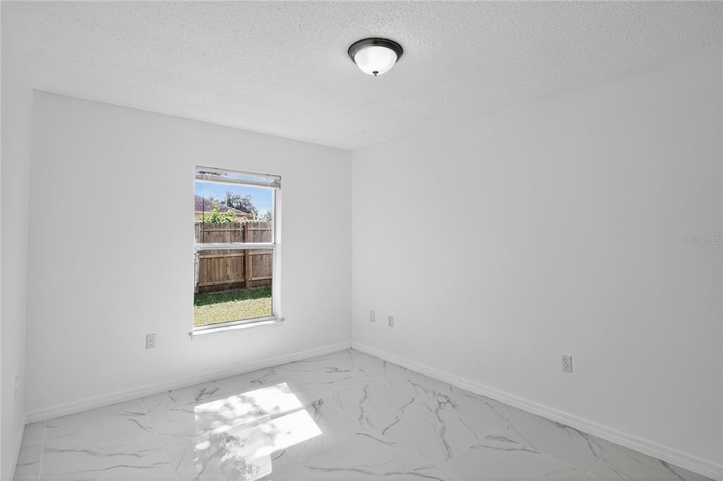 1118 Perpignan Court - Photo 7