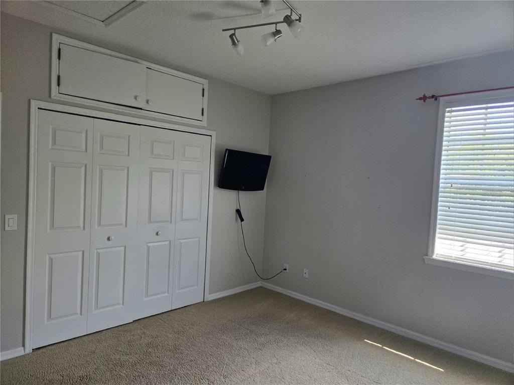 1725 Billingshurst Court - Photo 12