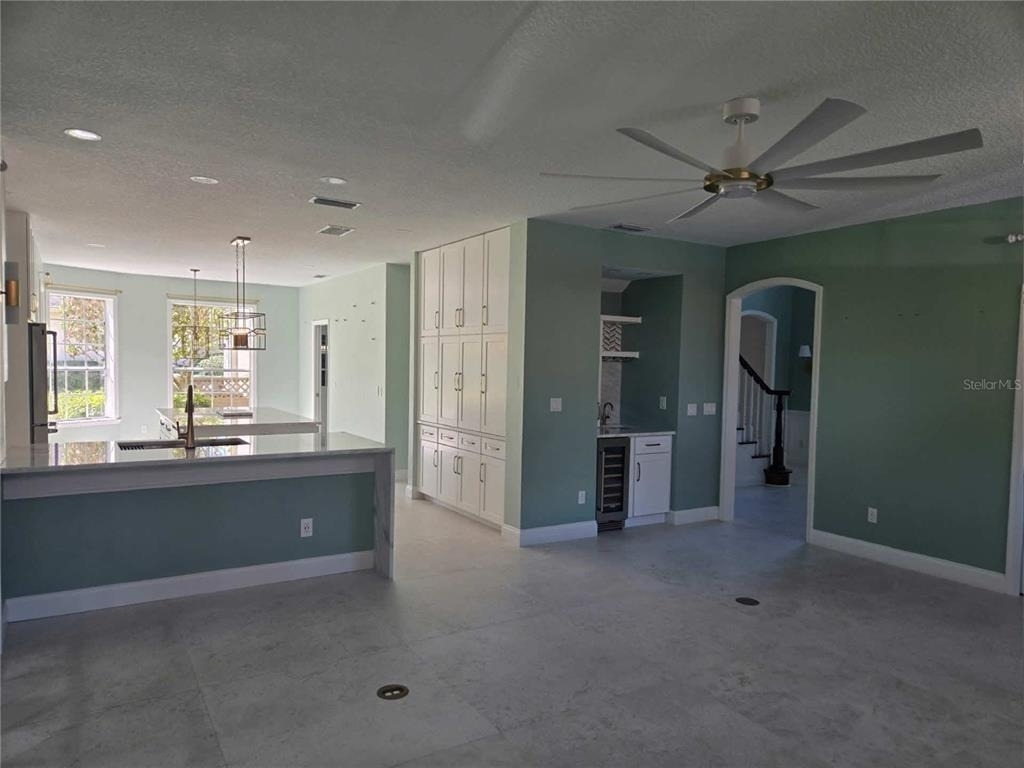 1725 Billingshurst Court - Photo 4