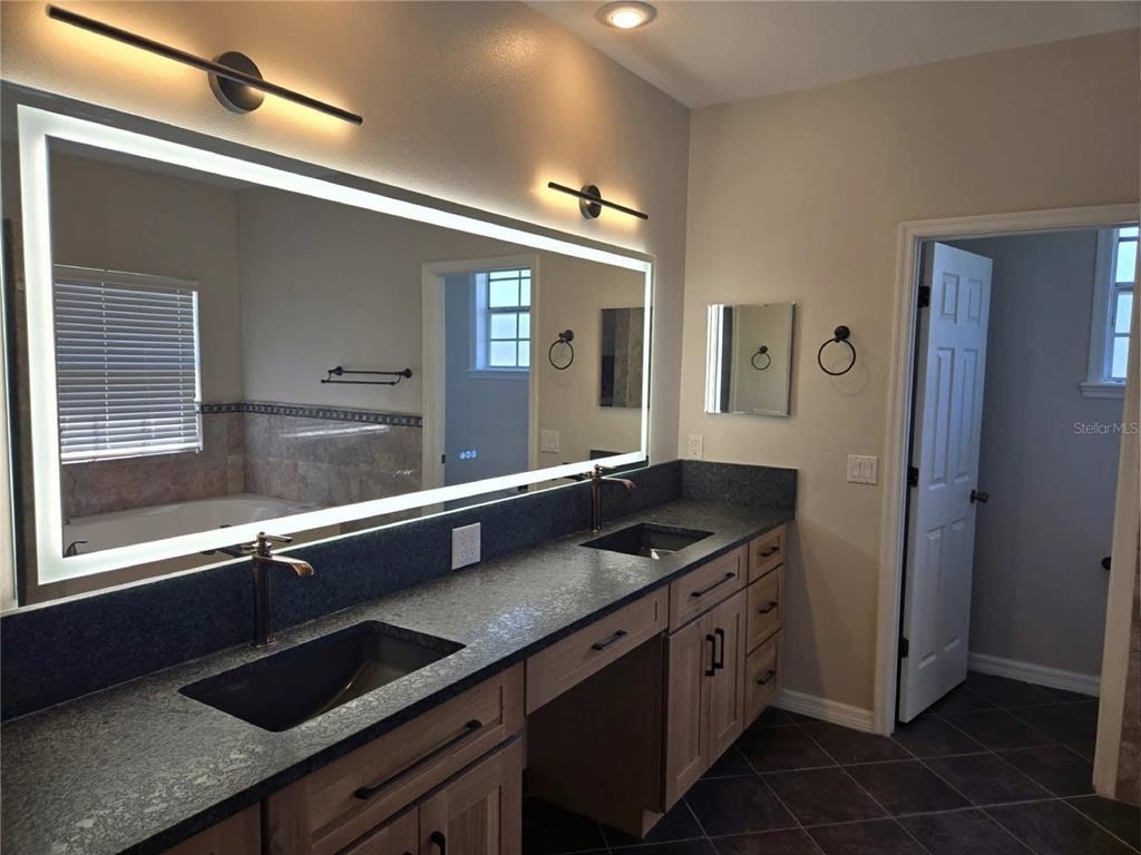 1725 Billingshurst Court - Photo 16