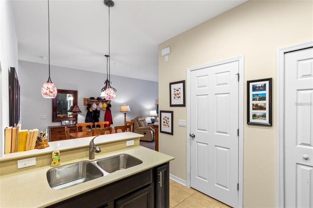 14215 Desert Haven Street - Photo 16
