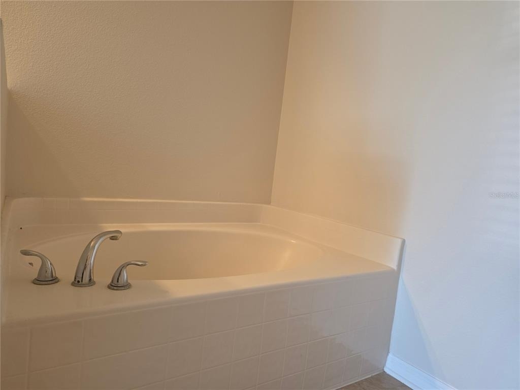 311 Rambling Circle - Photo 15