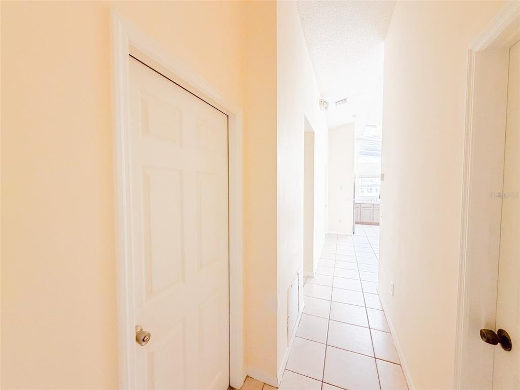 2420 Saint Augustine Boulevard - Photo 20