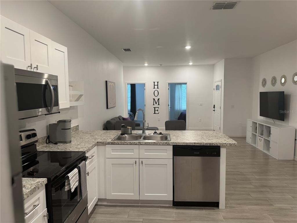 699 W Kaley Street - Photo 4