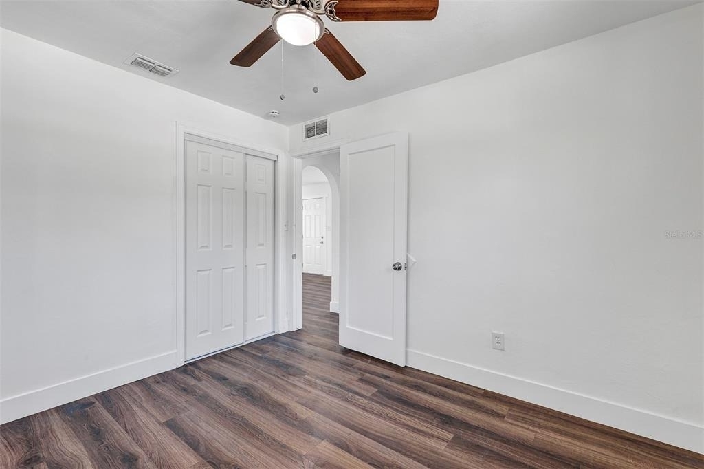 2027 30th Avenue N - Photo 13