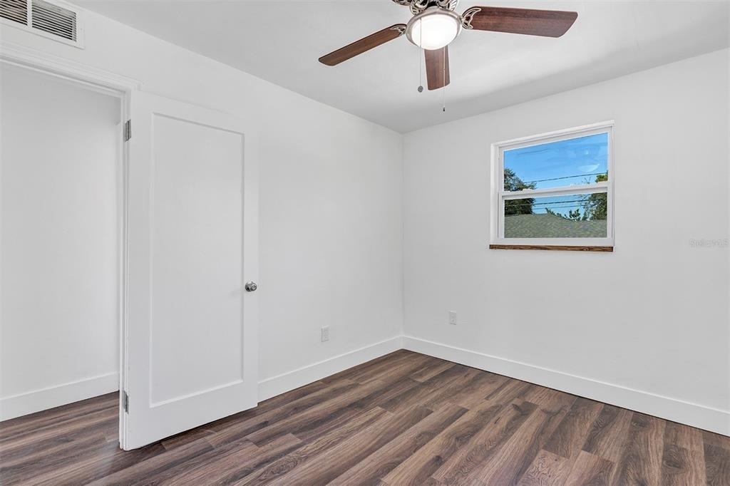 2027 30th Avenue N - Photo 14