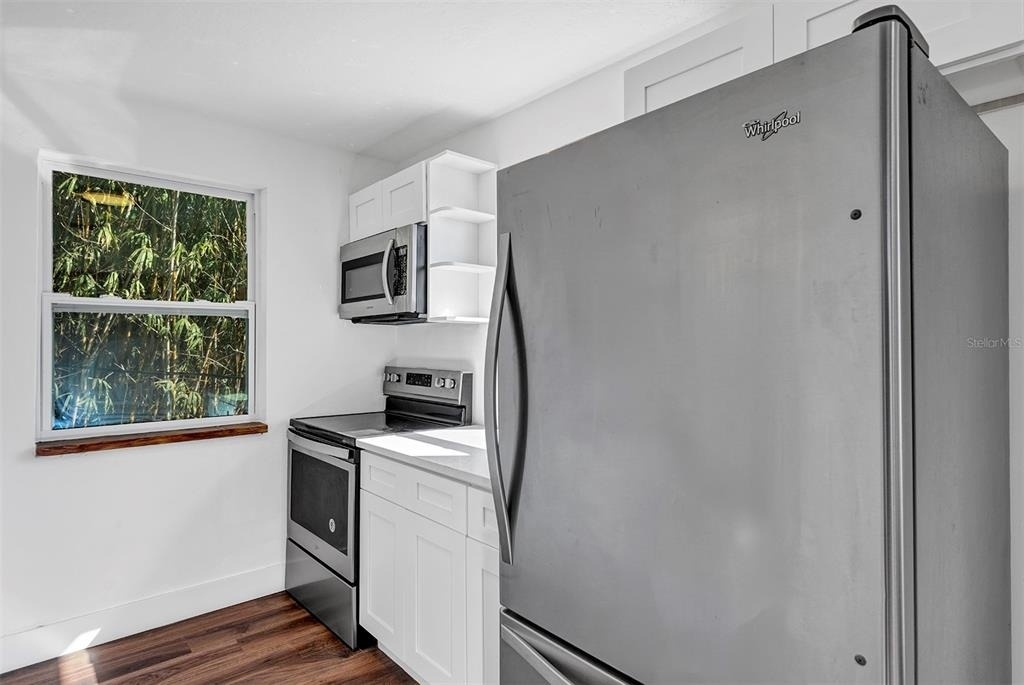 2027 30th Avenue N - Photo 5