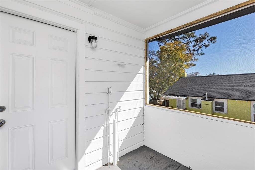 2027 30th Avenue N - Photo 1