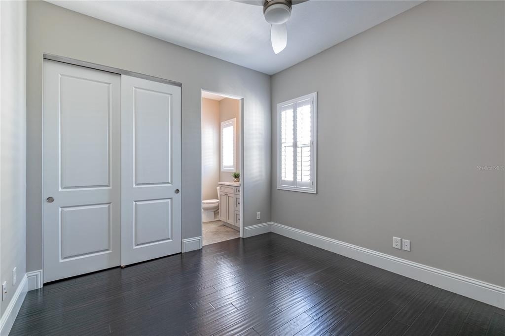 653 E Jackson Street - Photo 26