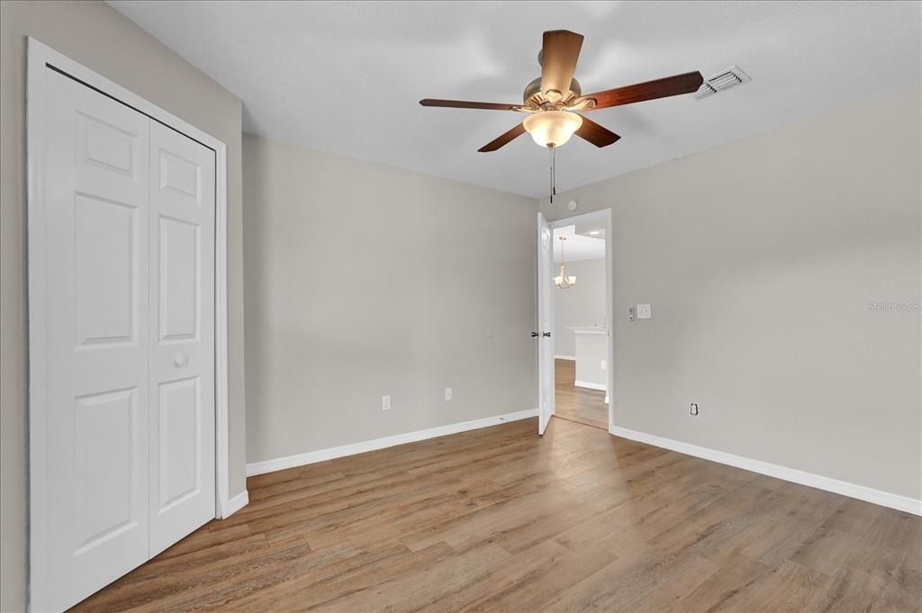 8915 Latrec Avenue - Photo 9