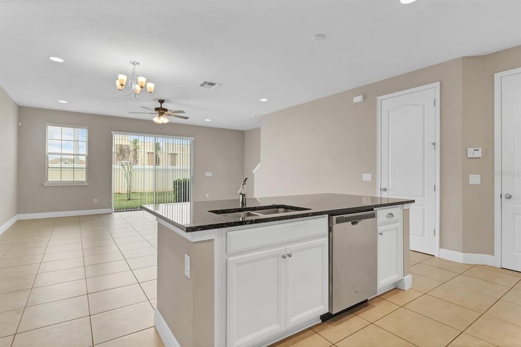 14481 Swanley Street - Photo 4