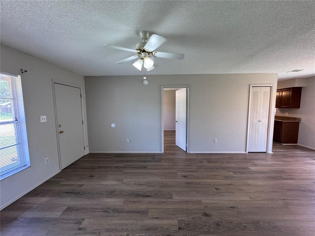 321 Nothern Durango Avenue - Photo 4