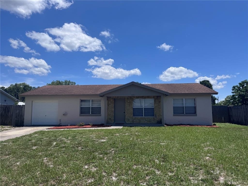 321 Nothern Durango Avenue - Photo 0