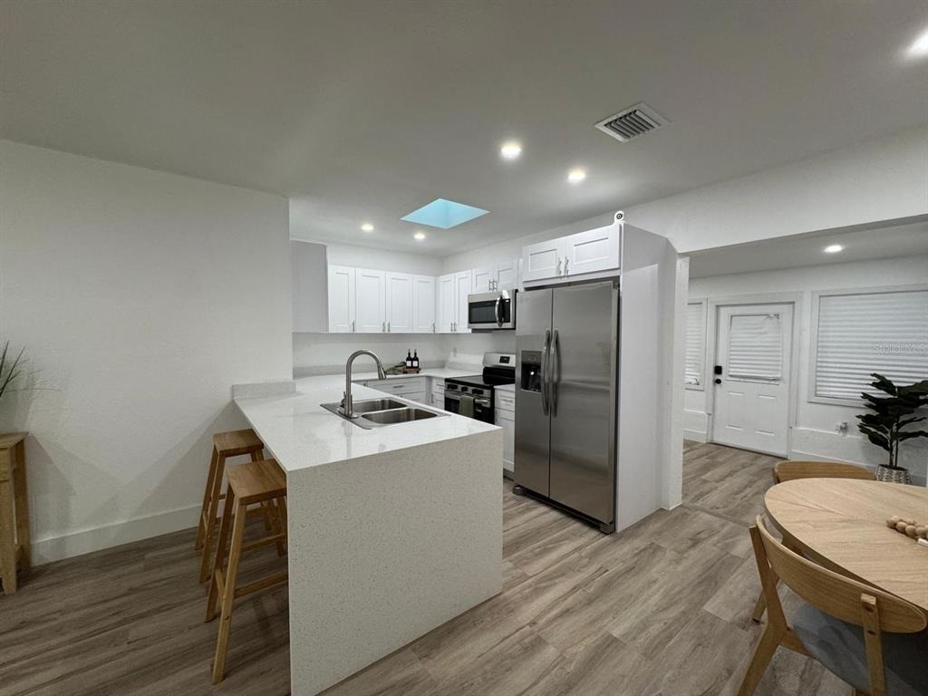 22011 Catherine Avenue - Photo 4