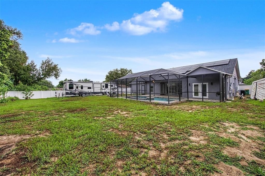606 Royal Crest Drive - Photo 31