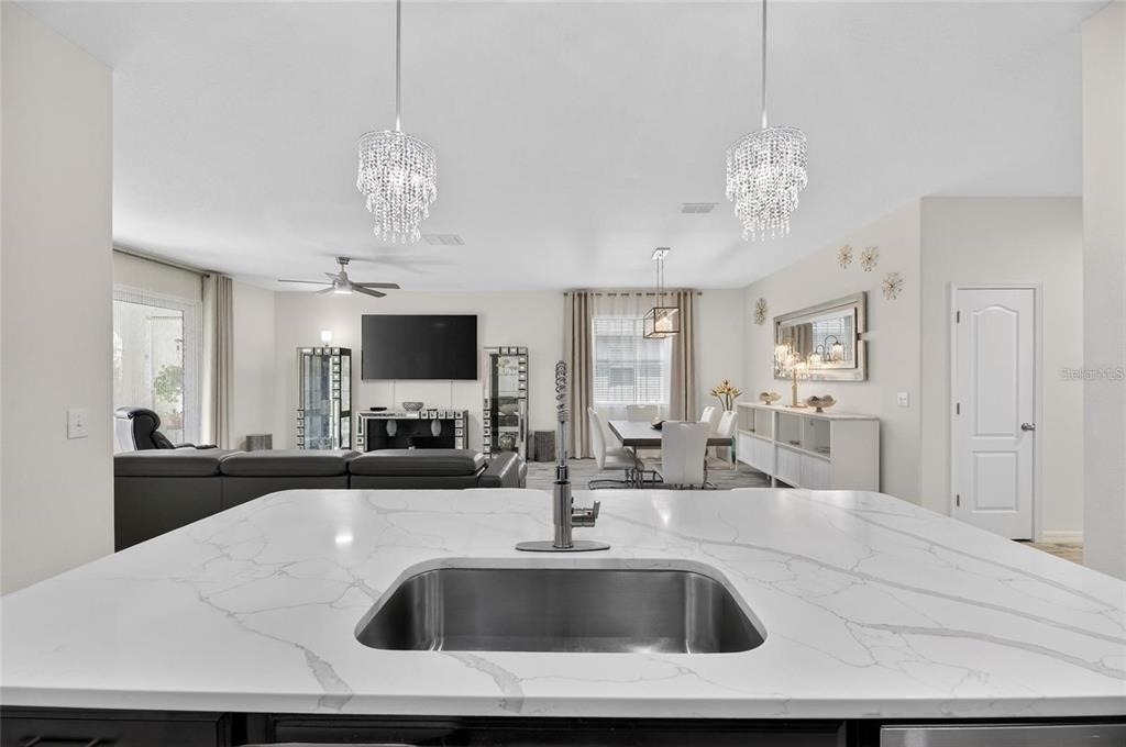 12113 Echo Basin Cove - Photo 4