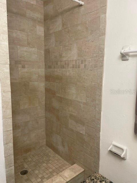 1100 Lowry Avenue - Photo 20