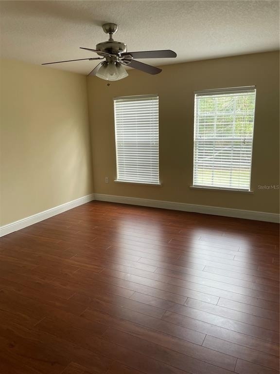5064 Spanish Oaks Boulevard - Photo 4