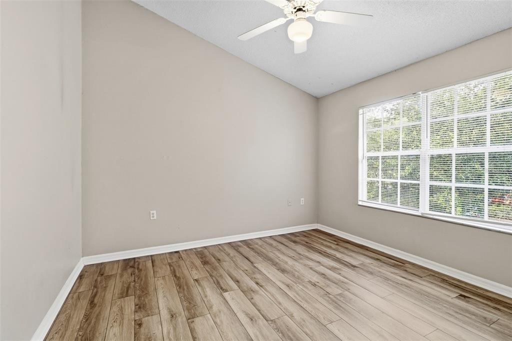 10000 Sw 52nd Avenue - Photo 20