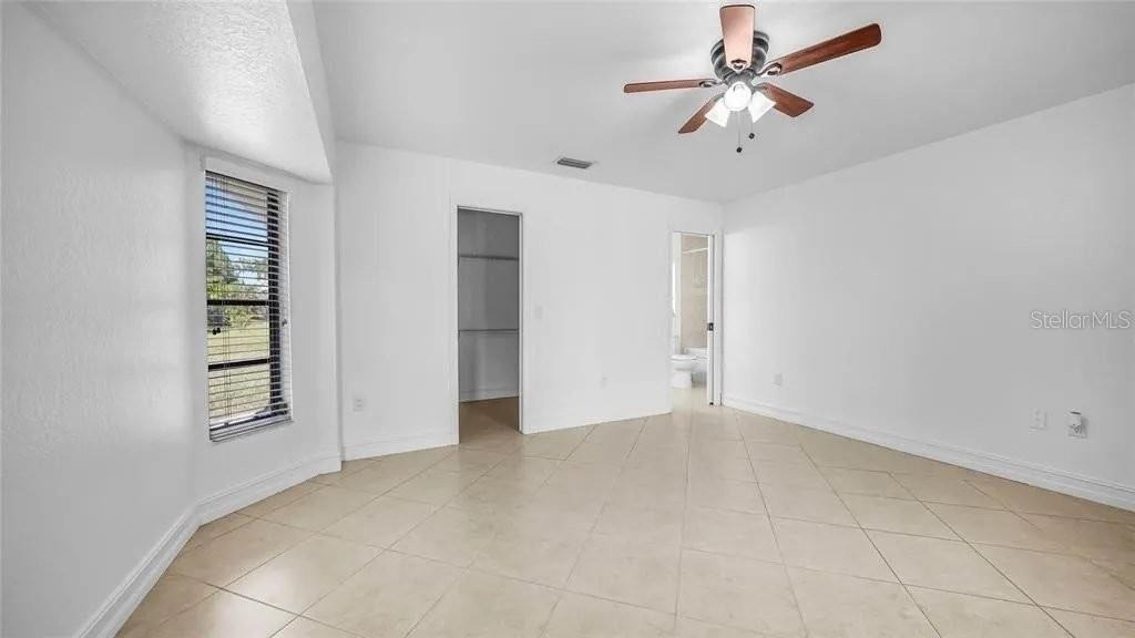 367 Mendoza Street - Photo 16