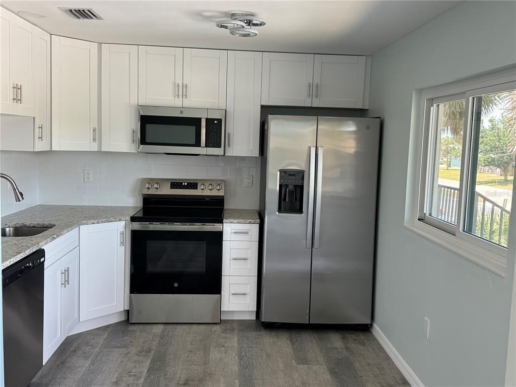 1258 Barbara Drive - Photo 8