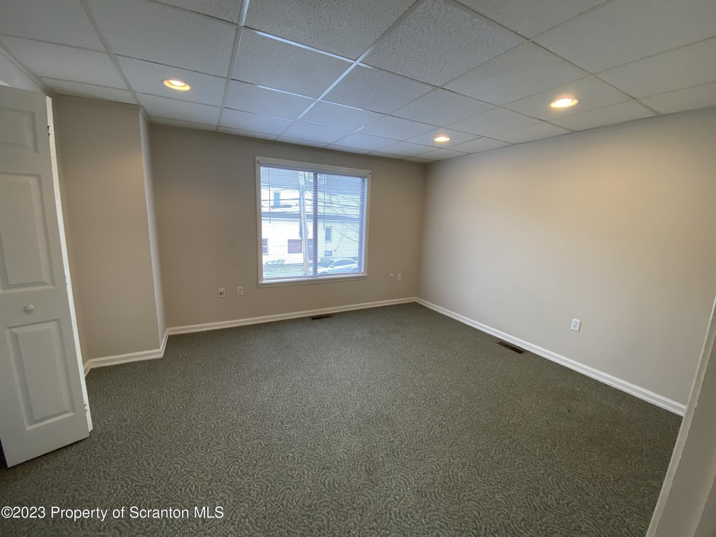 440 Larch Street - Photo 3