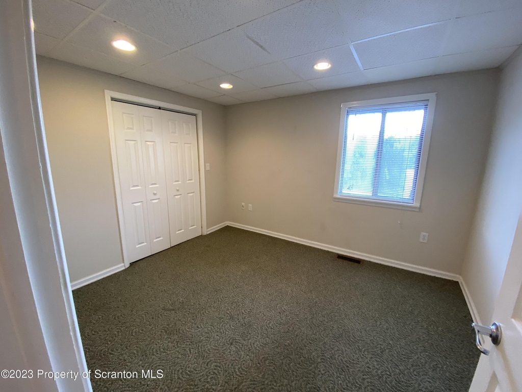440 Larch Street - Photo 5