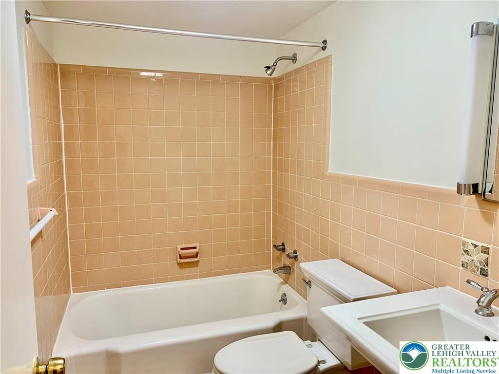 434 N Leh Street - Photo 6
