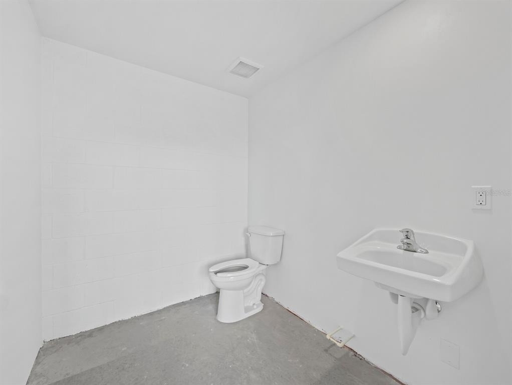 829 57th Street E - Photo 8