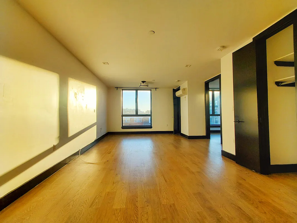 205 Central Avenue - Photo 0