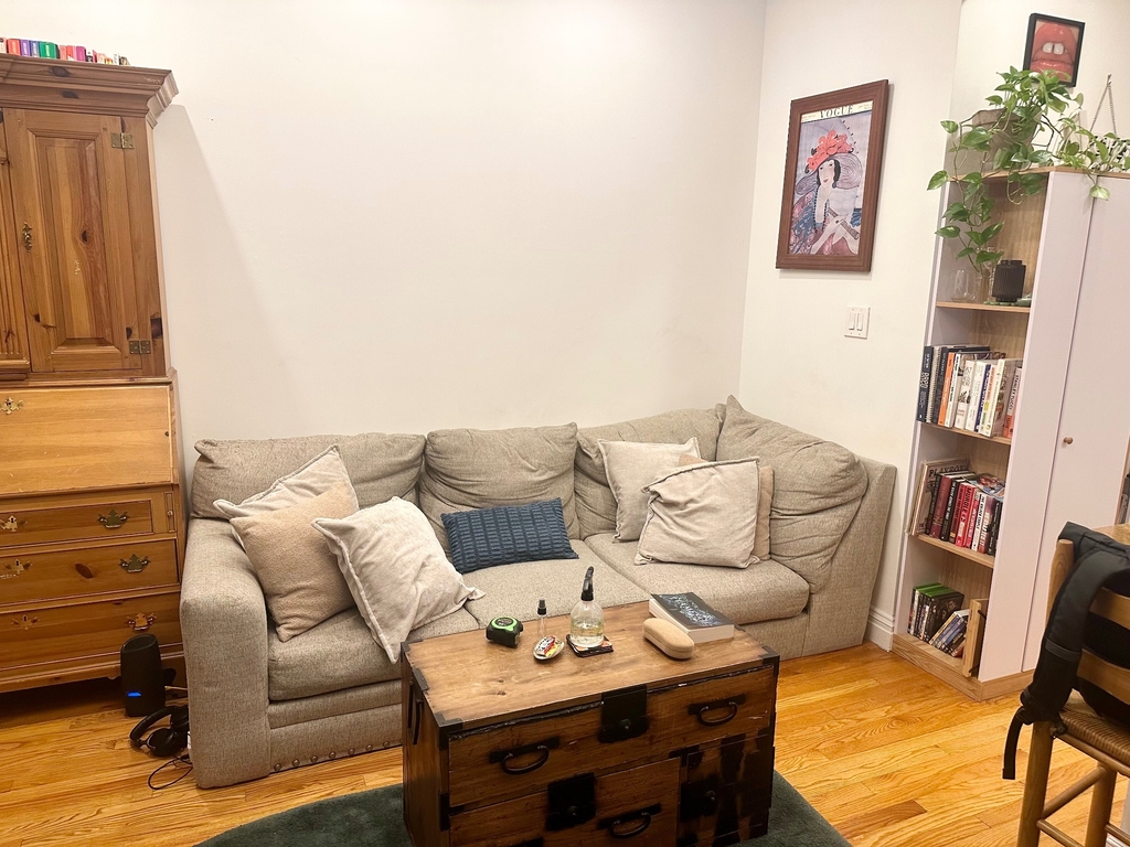 401 East 90th Street - Photo 9
