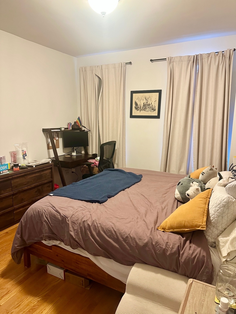 401 East 90th Street - Photo 8
