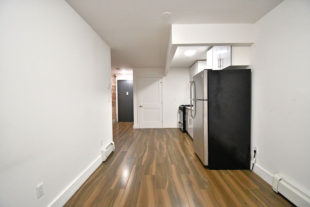 1019 Southern Boulevard - Photo 5