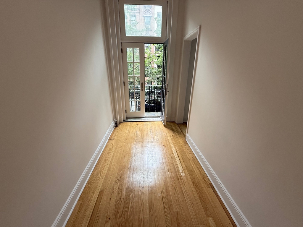 58 East 80th Street - Photo 3