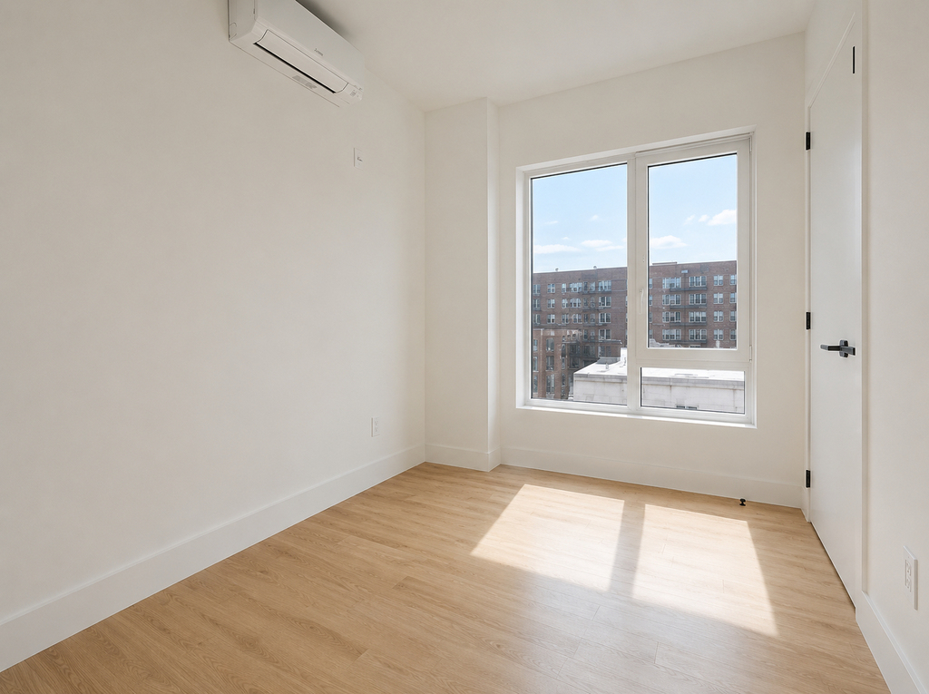 706 East 32nd Street - Photo 2