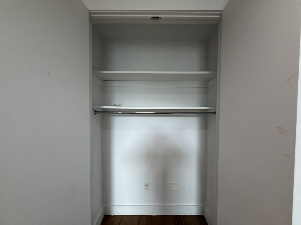 115 Carlton Avenue - Photo 12