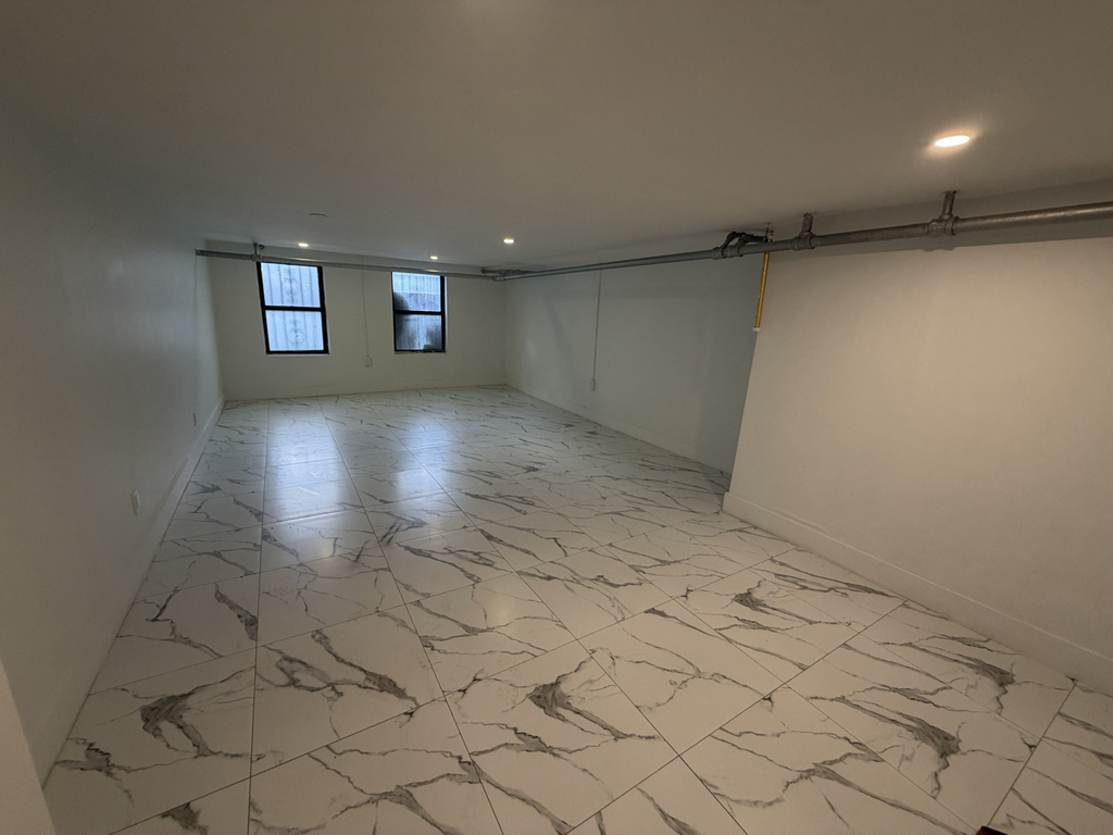 115 Carlton Avenue - Photo 14