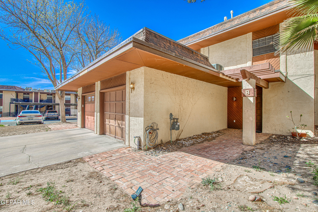 421 Irondale Drive - Photo 4