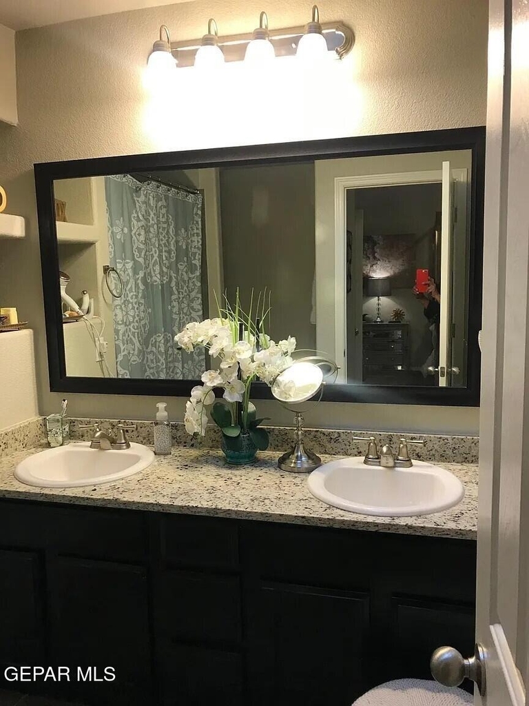 6747 Boulder Canyon Lane - Photo 5