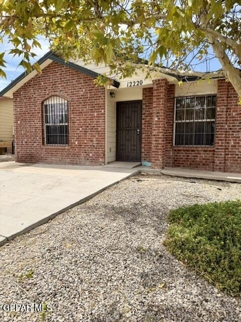 12220 Tierra Alaska Avenue - Photo 0