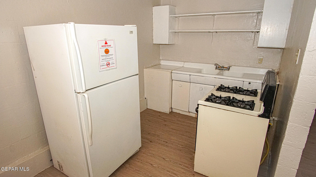 7303 Dale Road - Photo 3