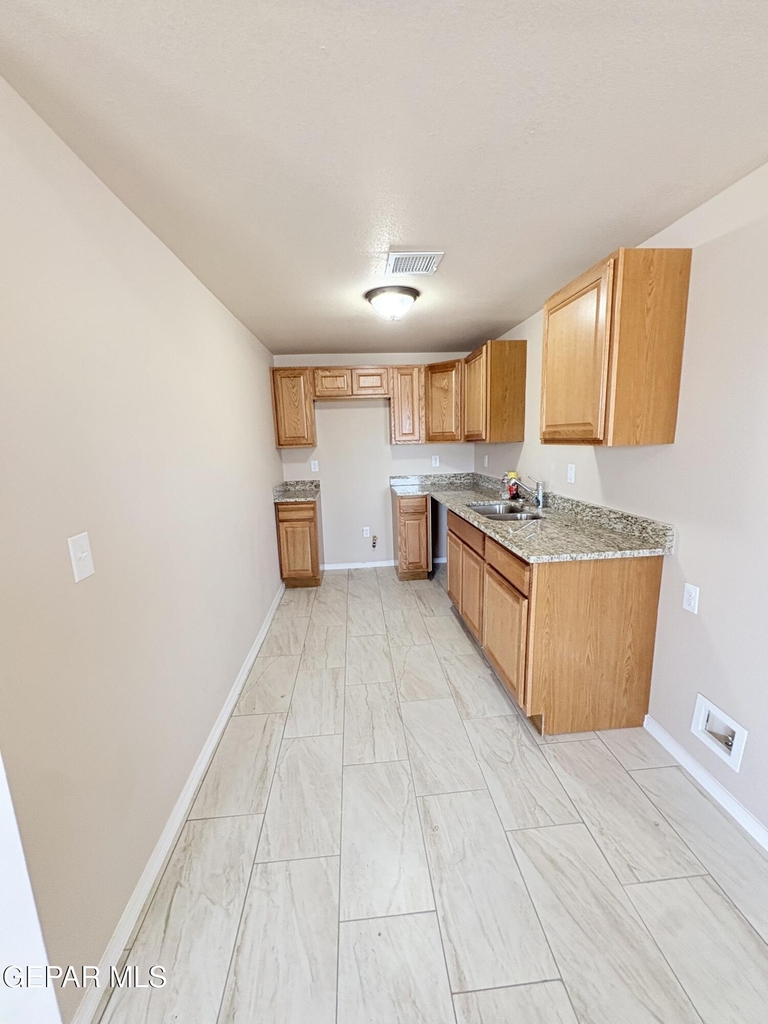 8503 Leo Street - Photo 7