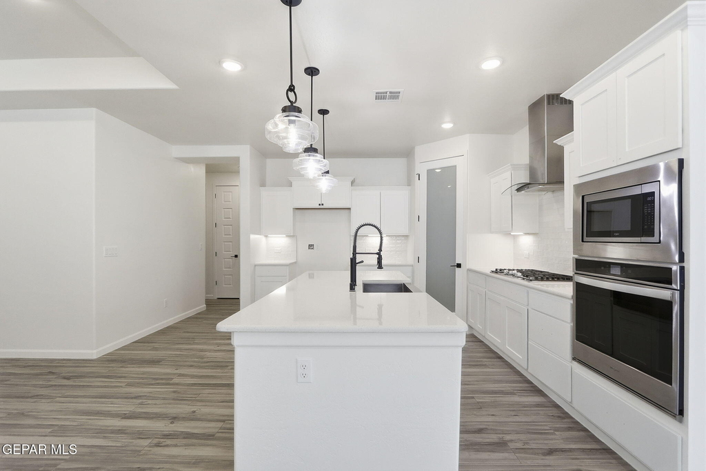 253 Farnborough Street - Photo 19